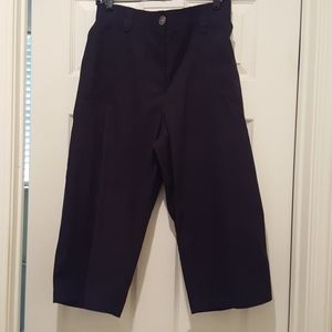 Woman Black Capris Pants
